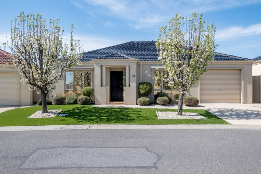 agent202_residential_extra_8589848